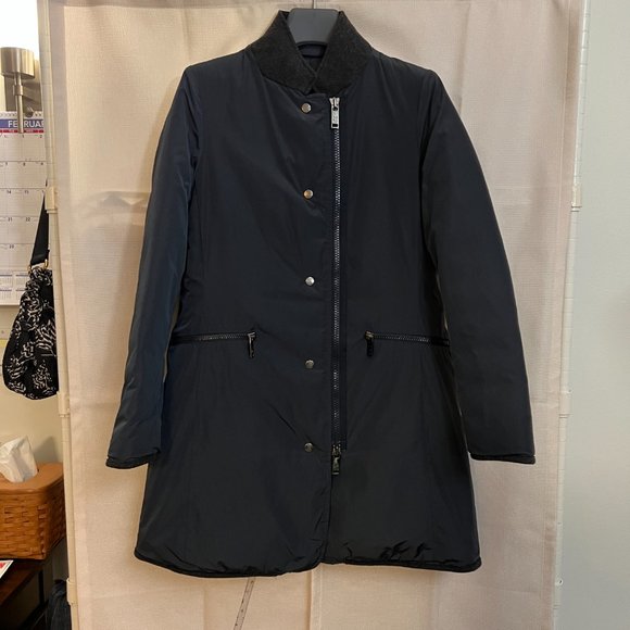 Reversible Down Jacket - Picture 12 of 16